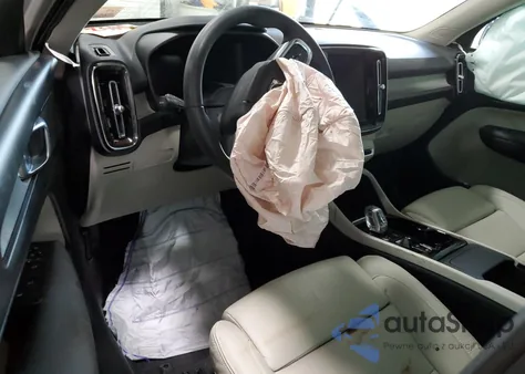 2023 Volvo Xc40 Plus from USA, damaged, VIN YV4L12UW7P2912043